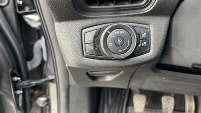 Ford B-MAX Gebrauchtwagen Ford B-MAX Gebrauchtwagen
