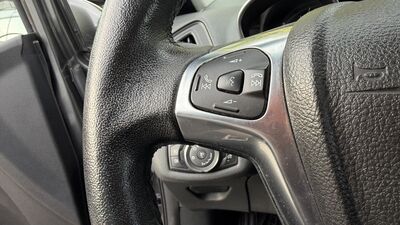 Ford B-MAX Gebrauchtwagen Ford B-MAX Gebrauchtwagen