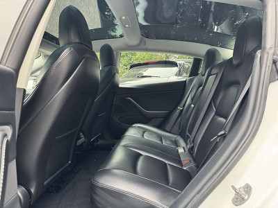 Tesla Model 3 Gebrauchtwagen Tesla Model 3 Gebrauchtwagen