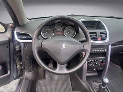 Peugeot 207 Gebrauchtwagen