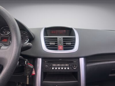 Peugeot 207 Gebrauchtwagen