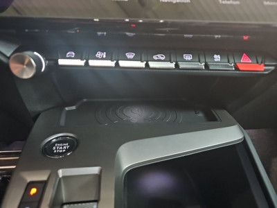 Peugeot 408 Vorführwagen