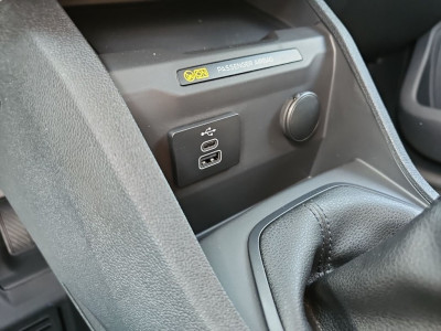 Ford Transit Courier Neuwagen Ford Transit Courier Neuwagen