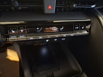 Toyota C-HR Neuwagen