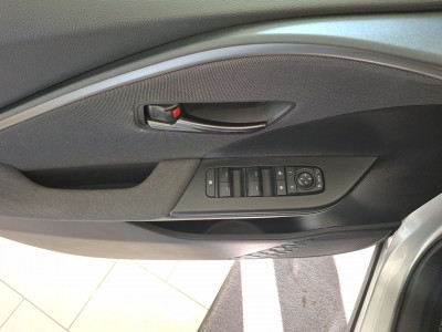 Toyota C-HR Gebrauchtwagen