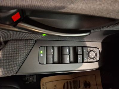 Toyota C-HR Gebrauchtwagen