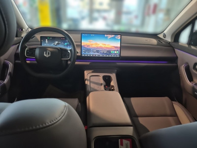 Leapmotor C10 Vorführwagen