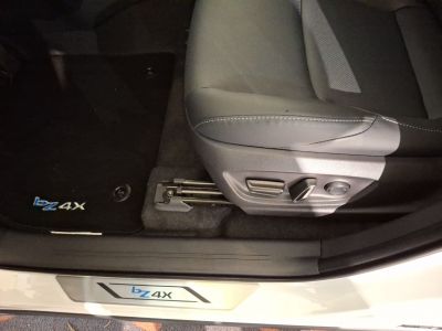 Toyota bZ4X Vorführwagen Toyota bZ4X Vorführwagen