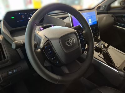 Toyota bZ4X Vorführwagen