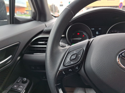 Toyota C-HR Gebrauchtwagen