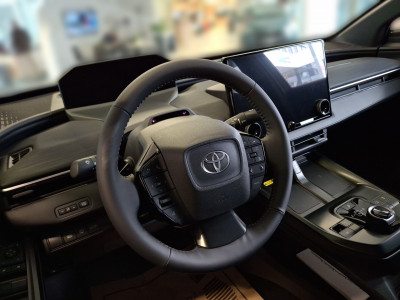Toyota C-HR Neuwagen Toyota C-HR Neuwagen