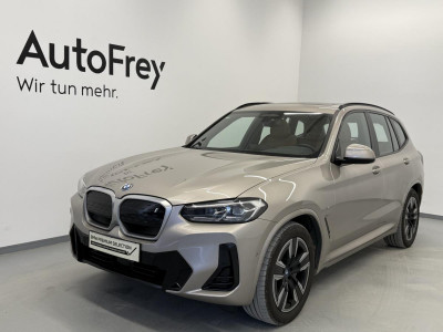 BMW iX3 Gebrauchtwagen
