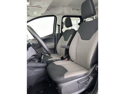 Ford Tourneo Courier Gebrauchtwagen