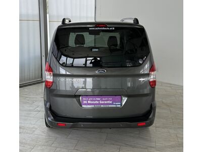 Ford Tourneo Courier Gebrauchtwagen