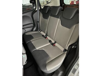 Ford Tourneo Courier Gebrauchtwagen