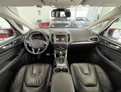 Ford S-MAX Gebrauchtwagen