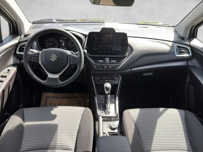 Suzuki S-Cross Jahreswagen