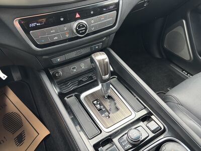 KGM/SsangYong Rexton Gebrauchtwagen KGM/SsangYong Rexton Gebrauchtwagen