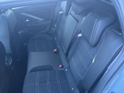 Opel Astra Vorführwagen