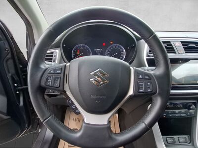 Suzuki SX4 S-Cross Gebrauchtwagen Suzuki SX4 S-Cross Gebrauchtwagen