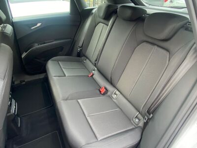 Audi Q4 e-tron Neuwagen