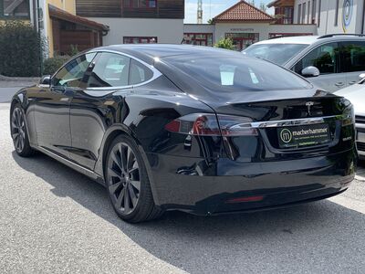 Tesla Model S Gebrauchtwagen