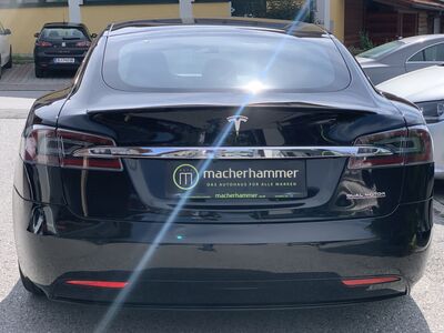 Tesla Model S Gebrauchtwagen