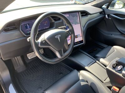 Tesla Model S Gebrauchtwagen