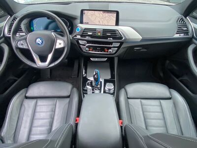 BMW iX3 Gebrauchtwagen