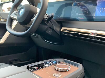 BMW iX Gebrauchtwagen