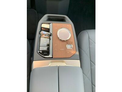 BMW iX Gebrauchtwagen