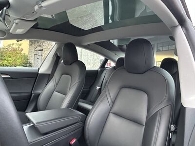 Tesla Model 3 Gebrauchtwagen