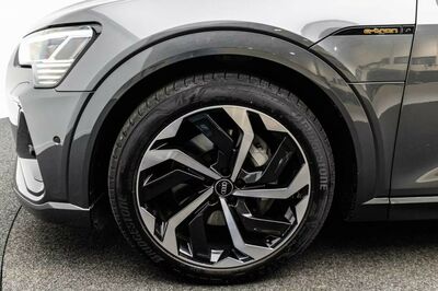 Audi e-tron Gebrauchtwagen
