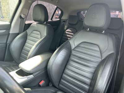 Alfa Romeo Stelvio Gebrauchtwagen