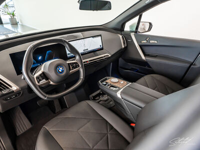 BMW iX Gebrauchtwagen