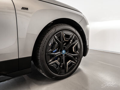 BMW iX Gebrauchtwagen