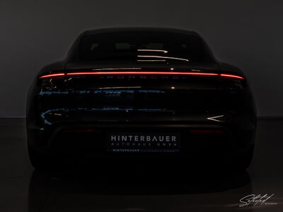 Porsche Taycan Gebrauchtwagen