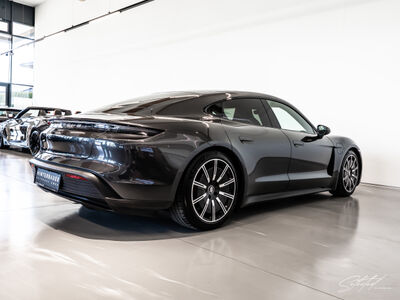 Porsche Taycan Gebrauchtwagen