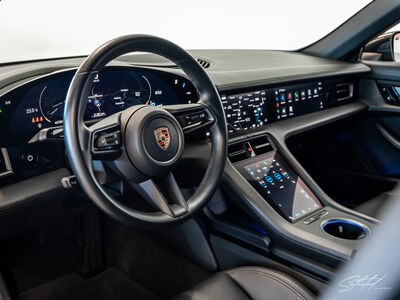 Porsche Taycan Gebrauchtwagen