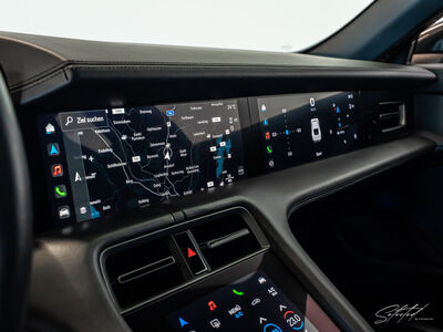 Porsche Taycan Gebrauchtwagen
