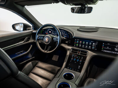 Porsche Taycan Gebrauchtwagen