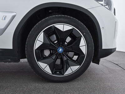 BMW iX3 Gebrauchtwagen