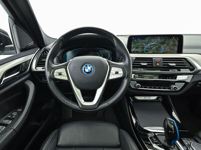 BMW iX3 Gebrauchtwagen