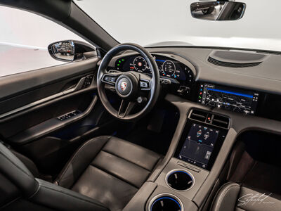 Porsche Taycan Gebrauchtwagen