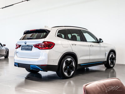 BMW iX3 Gebrauchtwagen