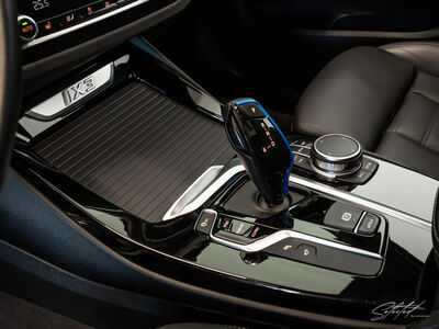 BMW iX3 Gebrauchtwagen