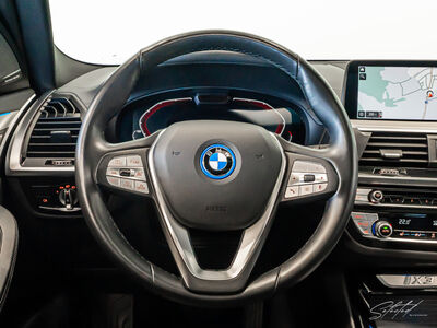 BMW iX3 Gebrauchtwagen