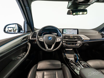 BMW iX3 Gebrauchtwagen