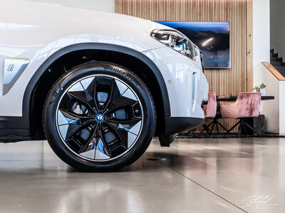 BMW iX3 Gebrauchtwagen