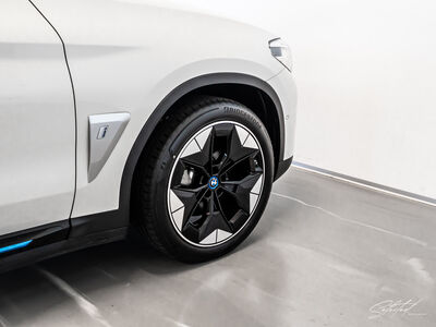 BMW iX3 Gebrauchtwagen